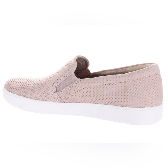Naturalizer NEW LEATHER 8.5 W WIDE WIDTH Marianne Perforated Slip-On Sneakers - Picture 4 of 8